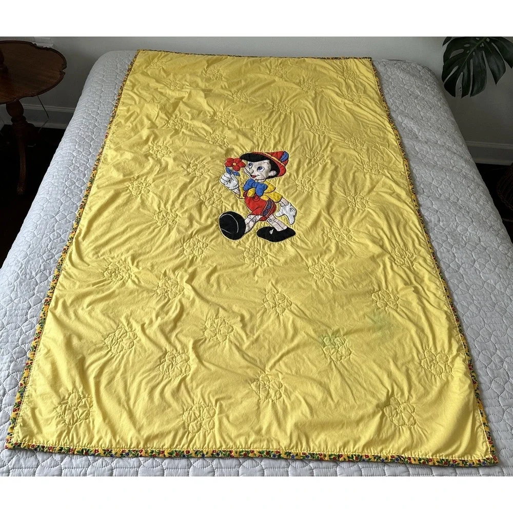 Vintage Disney Pinocchio Yellow Handmade Flower Bedding Blanket Quilt Toddler